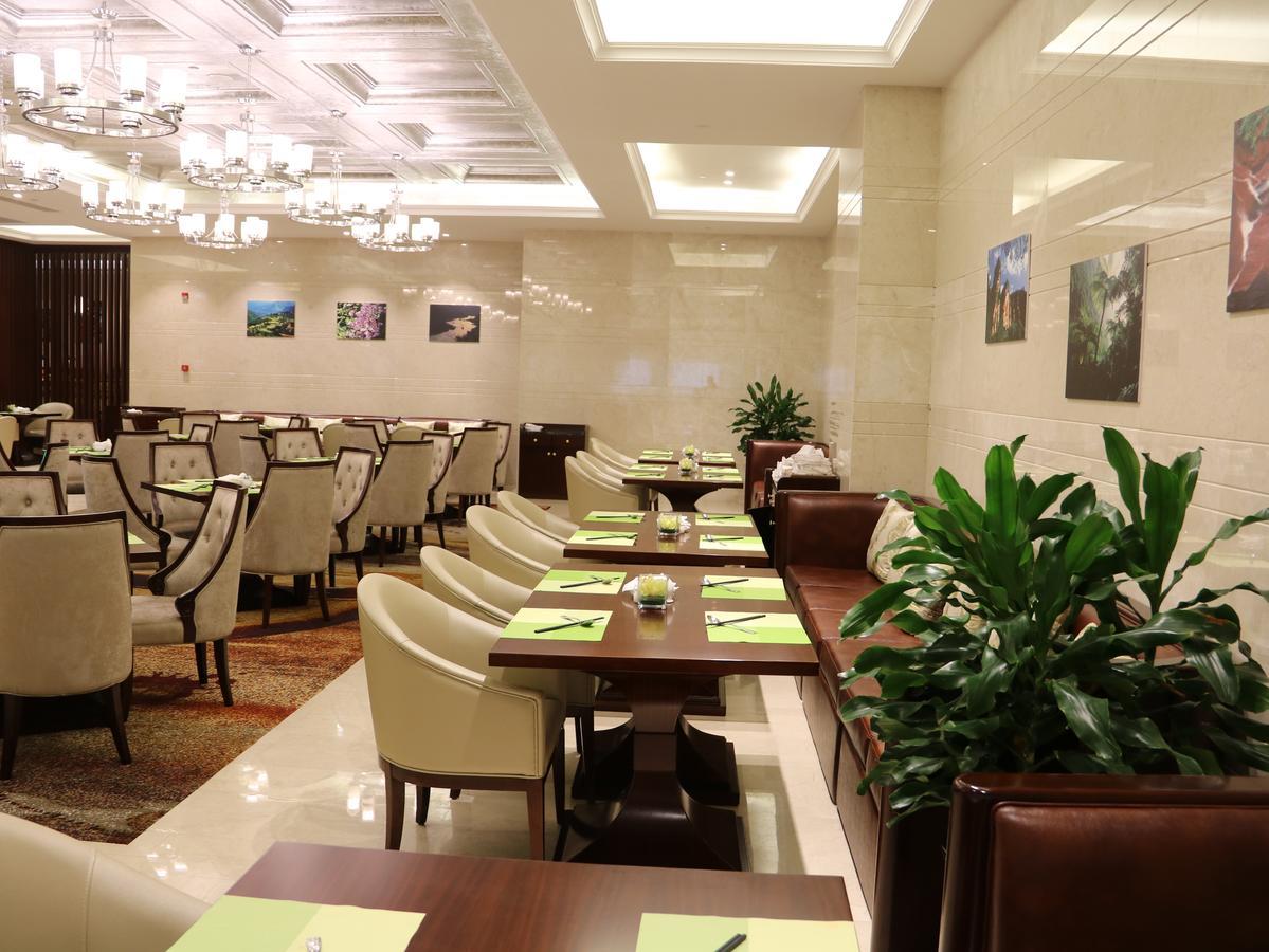 Jinqian Jiahua International Hotel Chishui  Bagian luar foto