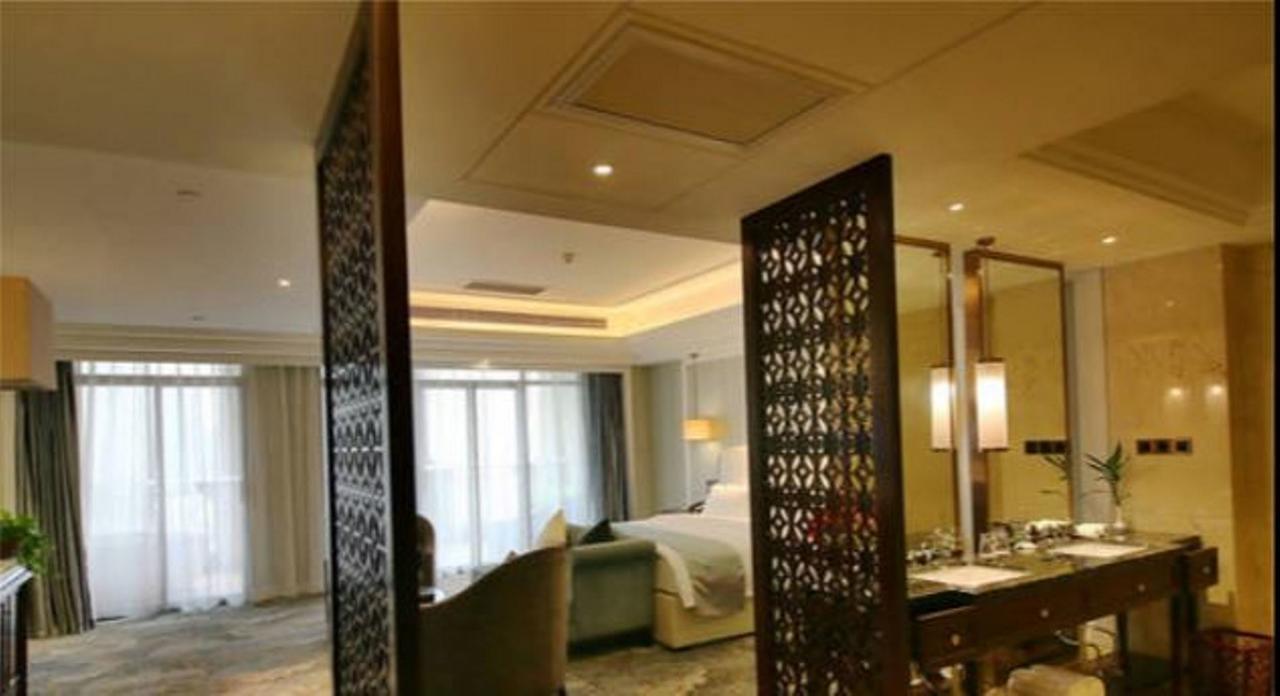 Jinqian Jiahua International Hotel Chishui  Bagian luar foto
