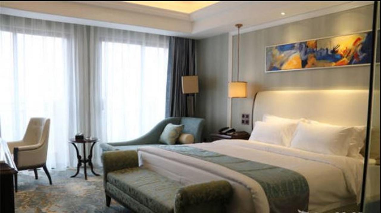 Jinqian Jiahua International Hotel Chishui  Bagian luar foto
